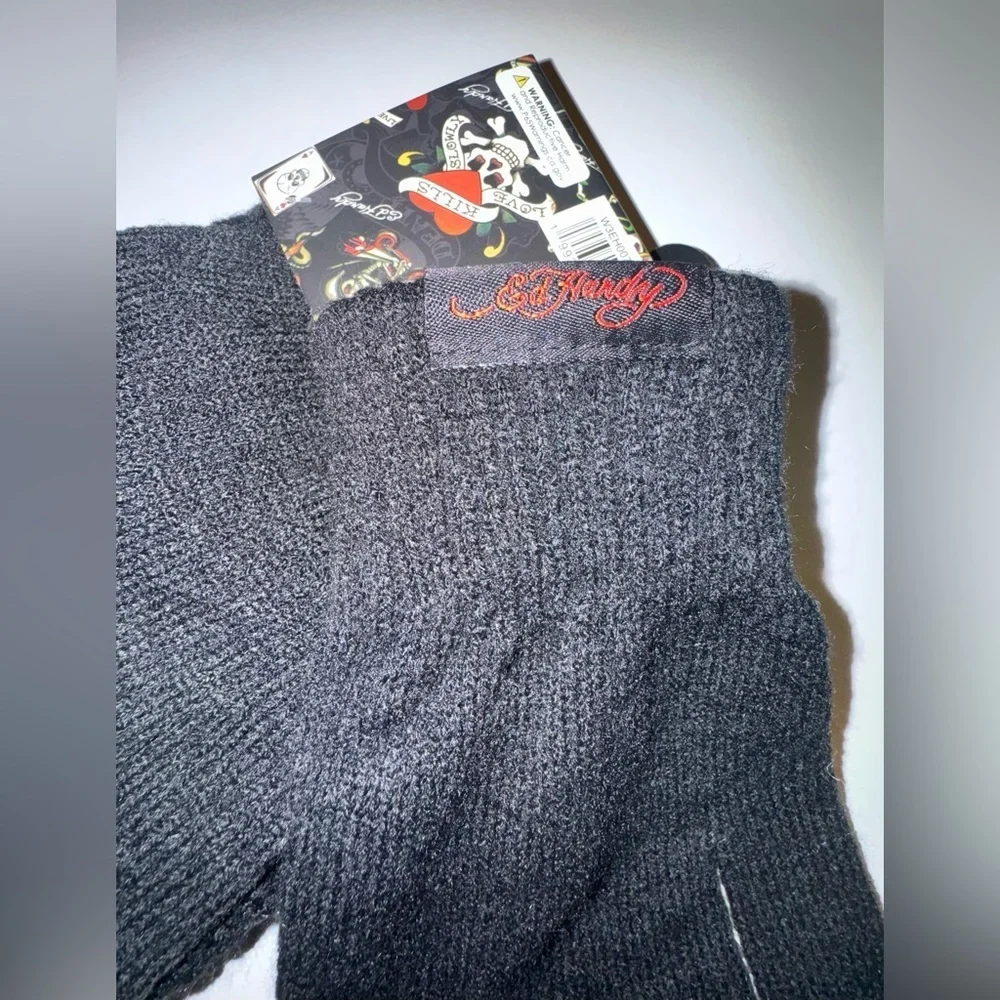 Ed Hardy Women's Love Kills Slowly Headband & Glove Set Black One Size NWT
